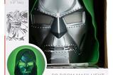 02-Marvel-Universe-Lmpara-Dr-Doom-Mask-22-cm.jpg