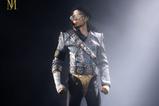 08-michael-jackson-estatua-16-37-cm.jpg