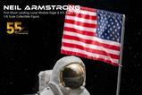 02-Neil-Armstrong-Figura-16-Neil-Armstrong-Deluxe-Version-30-cm.jpg