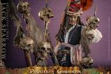 11-Piratas-del-Caribe-El-cofre-del-hombre-muerto-Figura-DX-16-Pelegostos-Chief-.jpg