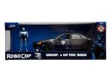 20-Robocop-Vehculo-124-Hollywood-Rides-1986-Ford-Taurus-con-Robocop-Figura.jpg