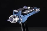 02-Star-Trek-Replica-11-Phaser-Type2.jpg
