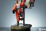 10-Star-Wars-Estatua-Premium-Format-Luke-Skywalker--XWing-Red-Five,-Standing-B.jpg