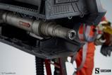 13-Star-Wars-Estatua-Premium-Format-Luke-Skywalker--XWing-Red-Five,-Standing-B.jpg