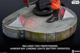 18-Star-Wars-Estatua-Premium-Format-Luke-Skywalker--XWing-Red-Five,-Standing-B.jpg