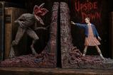 01-Stranger-Things-Sujetalibros-The-Upside-Down-18-cm.jpg
