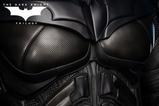 04-The-Dark-Knight-Trilogy-Busto-tamao-real-Batman-Christian-Bale-91-cm.jpg