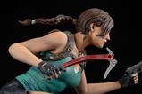 02-tomb-raider-estatua-pvc-lara-croft-24-cm.jpg