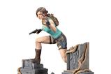 16-tomb-raider-estatua-pvc-lara-croft-24-cm.jpg