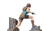 19-tomb-raider-estatua-pvc-lara-croft-24-cm.jpg