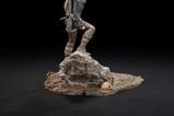 02-tomb-raider-estatua-pvc-lara-croft-survivor-era-33-cm.jpg