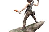 12-tomb-raider-estatua-pvc-lara-croft-survivor-era-33-cm.jpg