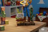 01-toy-story-estatua-master-craft-sheriff-woody-44-cm.jpg