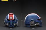 03-Warhammer-40,000-Space-Marine-2-Rplica-Ultramarines-Lieutenant-Titus-casco-3.jpg