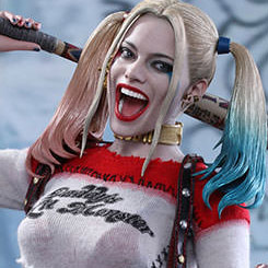 Sensual figura Movie Masterpiece Edición Limitada de Harley Quinn basada en la película Escuadrón Suicida. La figura cuenta con más de 30 puntos de articulación.