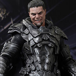 Detallada figura Movie Masterpiece Edición Limitada del General Zod basado en la película ”El Hombre de Acero” (Man of Steel) interpretado por Michael Shannon.