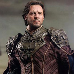 Deslumbrante figura Movie Masterpiece Edición Limitada de Jor-El basado en la película ”El Hombre de Acero” (Man of Steel) interpretado por Russell Crowe.