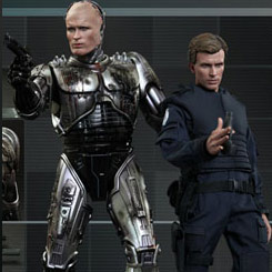 Set de 2 Figuras Edición Limitada Movie Masterpiece Diecast de Robocop. El pack está compuesto por figura RoboCop Battle Damage y Alex Murphy interpretado ambos personajes por Peter Weller.