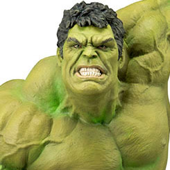 Figura ARTFX+ de Hulk basado en los diseños gráficos para Los Vengadores: La era de Ultrón. Estatua ARTFX a escala 1/10 con un tamaño aproximado de 24 cm. Realizada en vinilo y PVC.