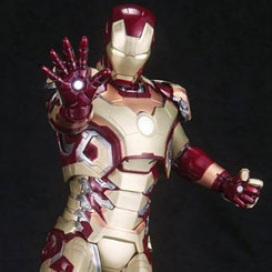 La tecnología y la creatividad se dan la mano con esta espectacular figura de Iron Man Mark 42, basada en la película “Iron Man 3”.