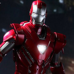 Espectacular figura Movie Masterpiece Edición Limitada de Iron Man Mark XXXIII Silver Centurion basado en la película Iron Man 3 interpretado por Robert Downey Jr.