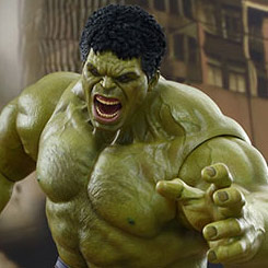 Figura Edición Limitada de Hulk basada en la película “Vengadores; La era de Ultrón” interpretando ambos personajes el actor Mark Ruffalo, la figura ha sido creada por la firma Hot Toys.