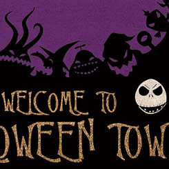 Precioso felpudo con el texto Welcome to Halloween Town inspirado en la mítica película Pesadilla antes de Navidad de Tim Burton, ideal como felpudo de bienvenida.