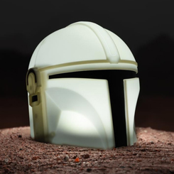 Lámpara del casco beskar que usa The Mandalorian (Din Djarin), el único cazarrecompensas visto en la serie de televisión original de Star Wars Disney + que lleva su nombre. 