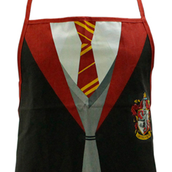 Haz que tus momentos en la cocina sean diferentes con este simpático delantal de  Gryffindor, una de las casas de Hogwarts. Este precioso delantal está realizado en 100% algodón con unas medidas aproximadas de 70 x 80 cm.