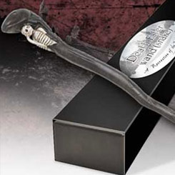 Maléfica réplica oficial de la varita mágica de Mortífago (Serpiente) de la película de “Harry Potter, Las Reliquias de la Muerte”.