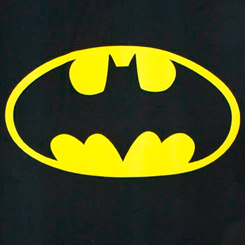 Toalla con el logo de Batman basado en el popular personaje de DC Comics. Tus días de playa y piscina no serán lo mismo con esta preciosa toalla con el logo del carismático Batman,