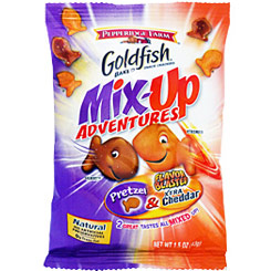 Pack de 2 Paquetes de Goldfish Mix-Up Crackers 48 gr. Las galletitas saladas en forma de pececitos más famosas de USA son las Pepperidge Farm Goldfish Cheddar Cheese. 