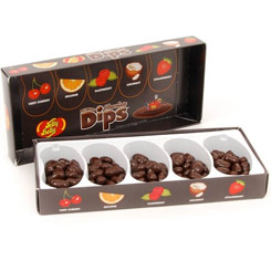 Deliciosa e Irresistible Caja Gourment de Jelly Belly Chocolate Dips Gift 117g. Esta delicia está compuesta por las famosas judías Jelly Belly y chocolate.