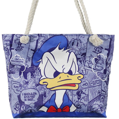 Bolso de Playa El Pato Donald basado en el popular personaje de Disney. Este precioso bolso con cremallera de Disney está realizado en poliéster y tiene unas medidas aproximadas 47 x 34 x 13 cm. 
