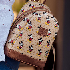 Preciosa y divertida mini mochila de Mickey Mouse basada en el famoso personaje de Disney. Perfecta para pasar un día mágico y cuqui. Esta preciosa pieza de coleccionista está realizado en 100% Cuero PU