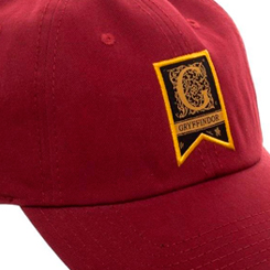 Gorra con el logo del Gryffindor basada en la saga de Harry Potter. Disfruta con esta gorra de los magos más famosos de la gran pantalla. 