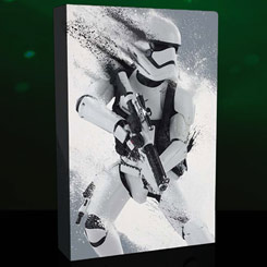 Espectacular lienzo con iluminación realizado en tela sobre un marco de madera de Stormtrooper, el lienzo tiene un tamaño aproximado de 30 x 20 cm., decora tu espacio preferido con este espectacular Canvas.