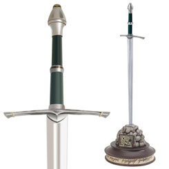 Replica en miniatura de la espada Strider utilizada por Aragorn en El Señor de los Anillos. Incluye soporte de mesa.