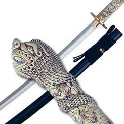 Replica oficial de la espada que utiliza Connor Macleod en Los Inmortales. Realizada en acero 440º  104 cm de longitud.