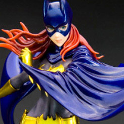 Figura de BatGirl de DC Comics presentado al más estilo japonés Bishoujo, esta vez el ilustrador Shunya Yamashita y el artista Yohei Suzuki.