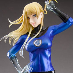 Figura de La Mujer Invisible de los 4 Fantásticos de Marvel presentado al más estilo japonés Bishoujo.