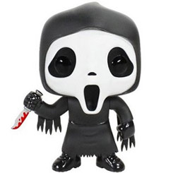 Figura de Ghostface realizada en vinilo perteneciente a la línea Pop! de Funko. La figura tiene una altura aproximada de 10 cm., y está basada en la película de Scream.