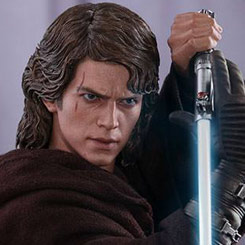 Figura Edición Limitada Movie Masterpiece de Episode III Anakin Skywalker por la firma Hot Toys para Star Wars, la figura con más de 30 puntos de articulación hace casi posible cualquier posición. 