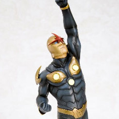 Edición Limitada y numerada de la figura de Richard Rider “Nova”, el centurión de la fuerza policial intergaláctica.