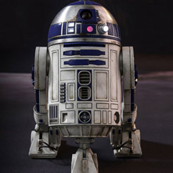 Figura Edición Limitada Movie Masterpiece de Episode VII  R2-D2 por la firma Hot Toys para Star Wars, la figura con luz y sonido.