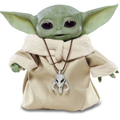 Puede parecer "Baby Yoda", pero esta adorable criatura se llama Grogu The Child, y ahora puedes convertirte en su protector con este juguete animatrónico de Star Wars.