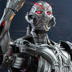 Grandiosa figura Edición Limitada del Ultron Prime basado en la película “Los Vengadores: La Era de Ultrón”, figura creada por la firma Hot Toys basándose en los bocetos originales de Marvel.