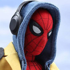 Increíble Figura Edición Limitada versión Deluxe de Spider-man (El hombre araña) basada en la película “Spider-Man Homecoming” interpretado por Tom Holland, figura creada por la firma Hot Toys.