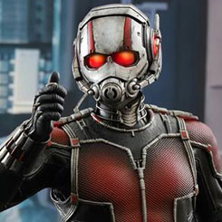 Grandiosa figura Edición Limitada de Ant-Man basado en la película con el mismo nombre e interpretado por Paul Rudd, la figura ha sido creada por la firma Hot Toys.