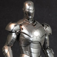 Espectacular figura Movie Masterpiece Edición Limitada de Iron Man Mark II Armor Unleashed basado en la película  Iron Man 2.